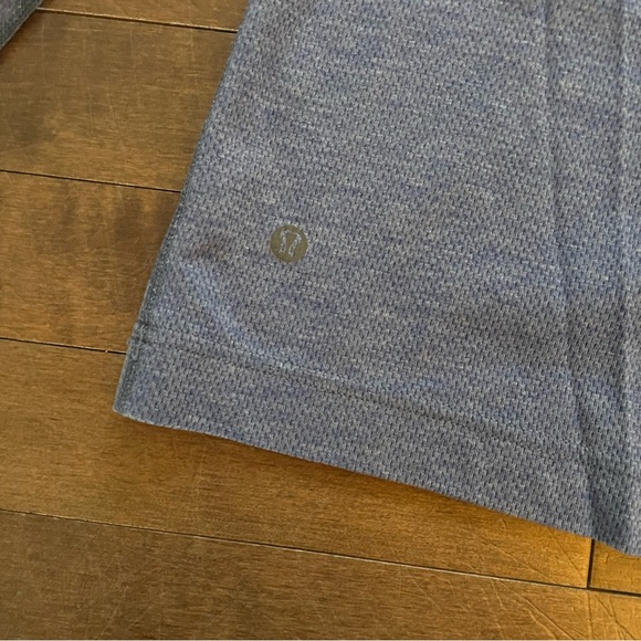 Lululemon Men's Drysense Hoodie - Size Small - Picture 4 of 4